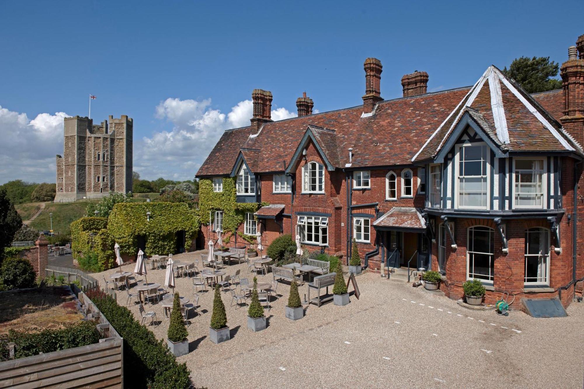 Crown And Castle Hotel Orford Exterior foto